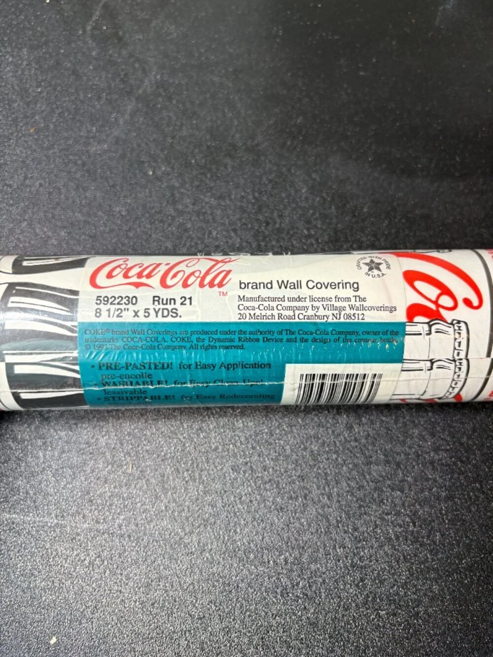 1 Roll of Coca Cola Wallpaper Boarder 8.5